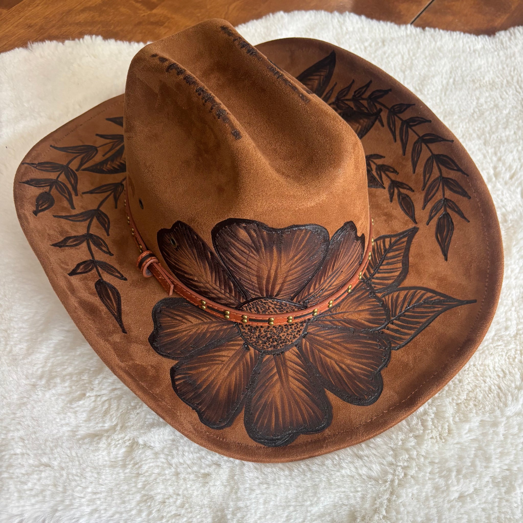 HAND BURNED HAT - "MISTY”