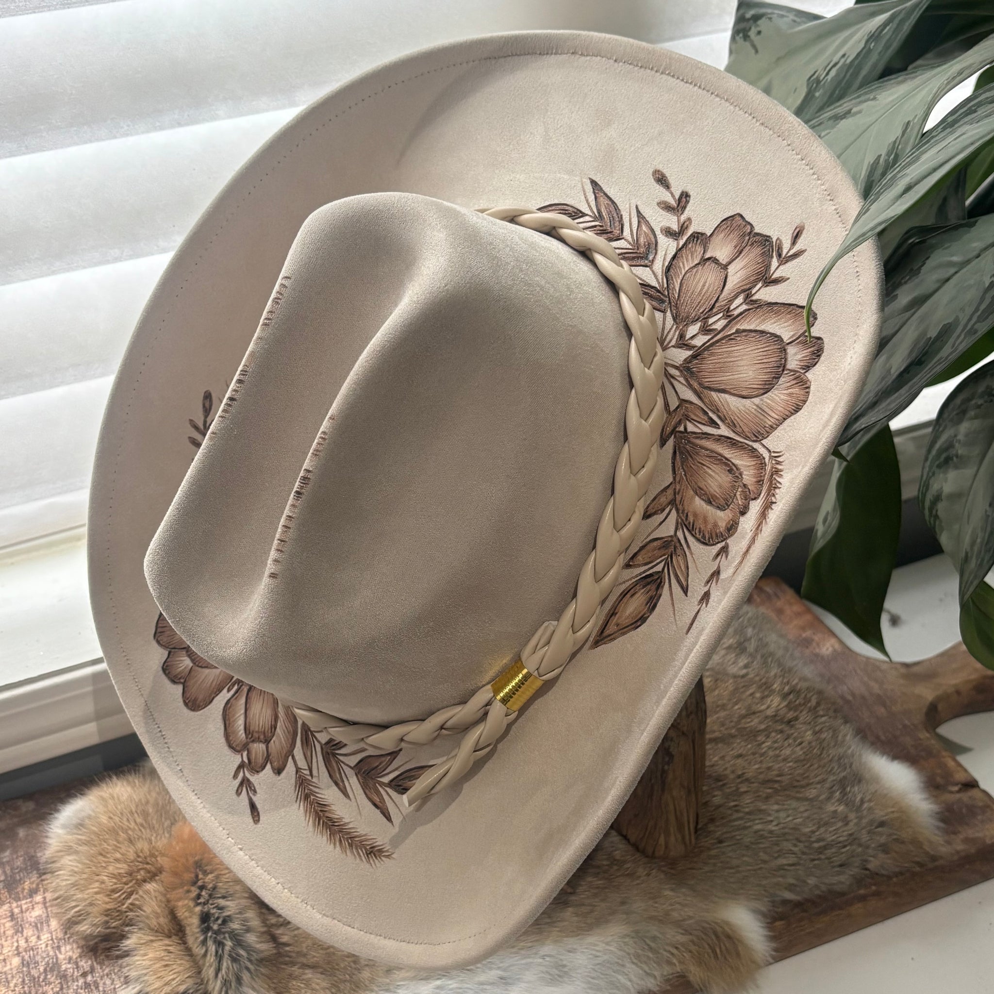 HAND BURNED HAT - "CHRISTINA"