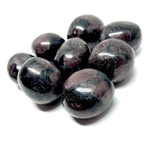 Garnet Tumbled Stone