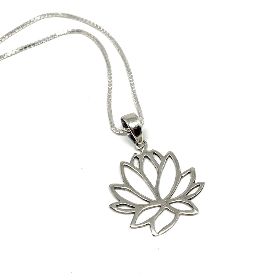 STERLING SILVER LOTUS FLOWER NECKLACE