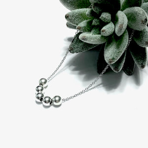 STERLING SILVER SIMPLY SIMPLISTIC NECKLACE