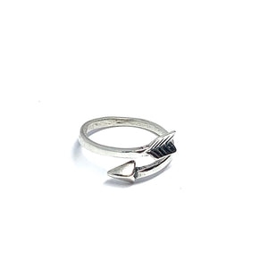 THE STERLING SILVER ARROW RING (SZ 8-9)
