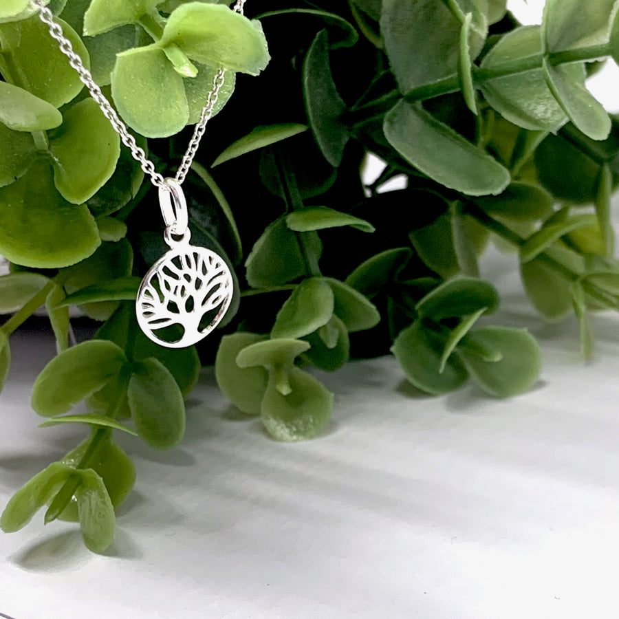 The Delicate Family Tree Silver Necklace